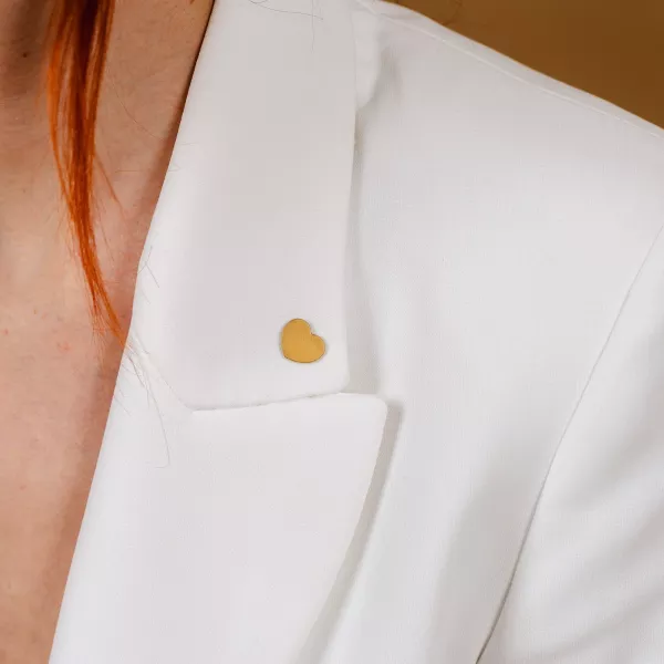 GYPSO I Heart-shaped pin - Bisou - Brushed Gold